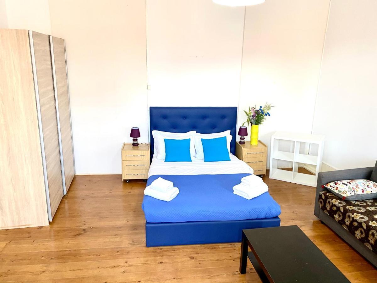 Classic Chiado 1 - Central Guest House Room With Shared Bathroom 리스본 외부 사진